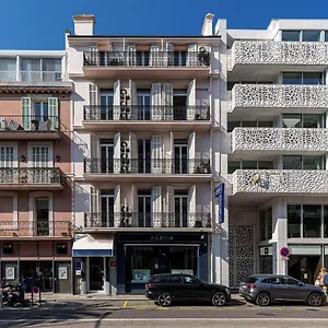 Modern Waikiki Канны