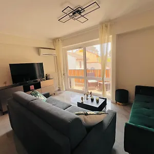  Appartamento Les Arenes - Centre, 2 Pieces Recemment Renove De 45 M2 Avec Sa Terrasse De 10 M2